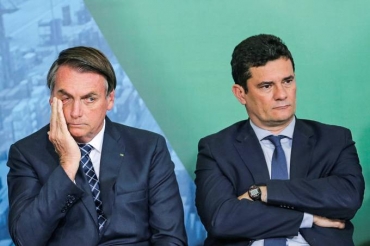 O PODER DA CANETA -- Presidente Jair Bolsonaro avisou o ministro da Justia, Sergio Moro, que ir trocar o chefe da Polcia Federal Adriano Machado/Reuters