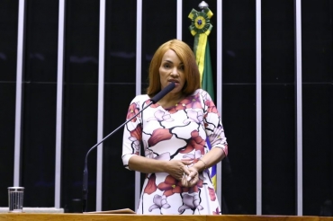 Flordelis se defendeu das acusaes durante discurso em Plenri- Foto: Cleia Viana/Cmara dos Deputados