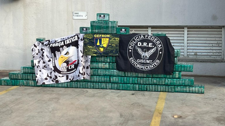 Apreenso de mais de 460 quilos de pasta base em Juna